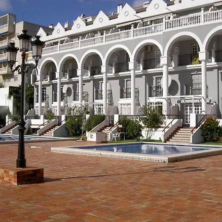 Tres Carabelas Apartment *